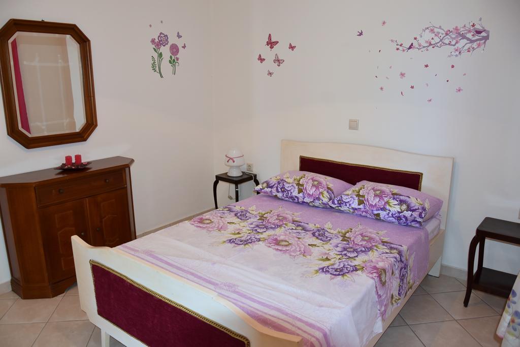 Studio A Apartment Kanali  ภายนอก รูปภาพ
