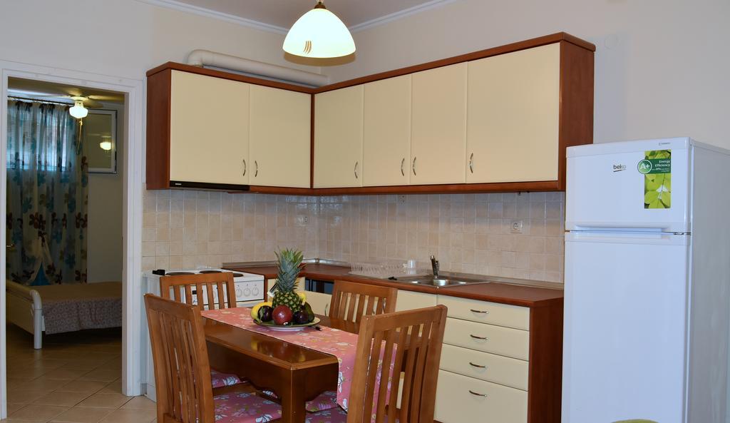 Studio A Apartment Kanali  ภายนอก รูปภาพ