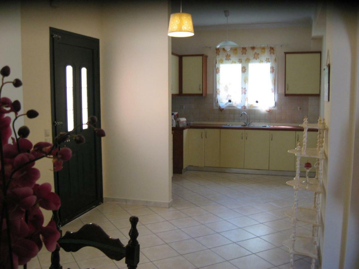 Studio A Apartment Kanali  ภายนอก รูปภาพ